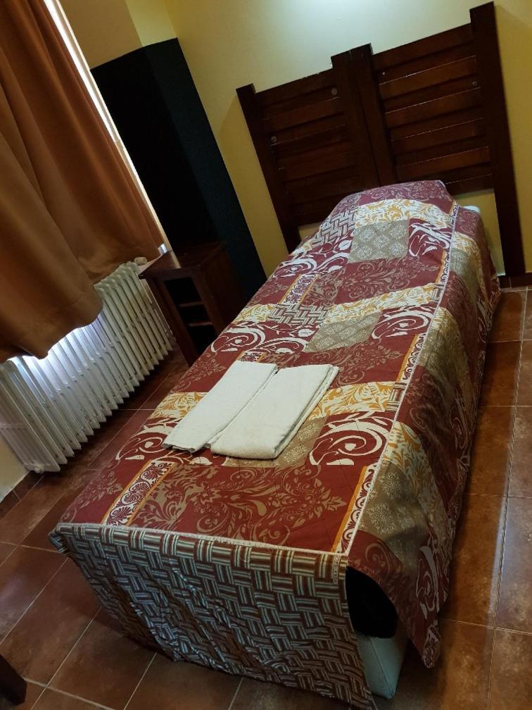 Hotel La Potiniere Schaerbeek ภายนอก รูปภาพ