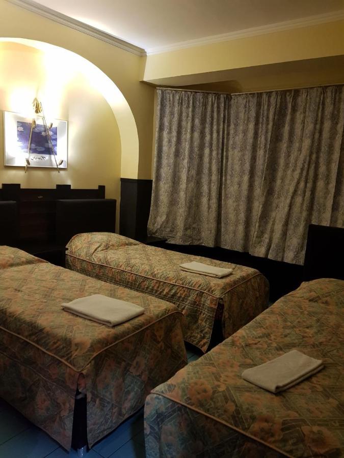 Hotel La Potiniere Schaerbeek ภายนอก รูปภาพ